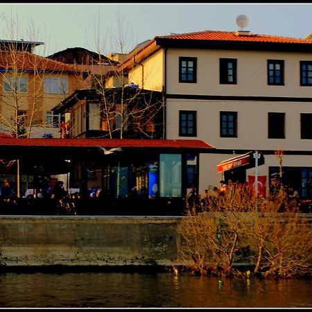 Faik Bey Konagi Bed and Breakfast Golyazi Buitenkant foto